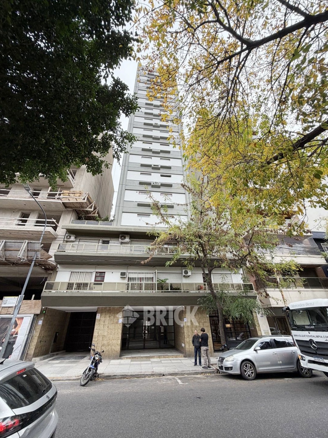 AZCUENAGA al 1900 Piso 6 23