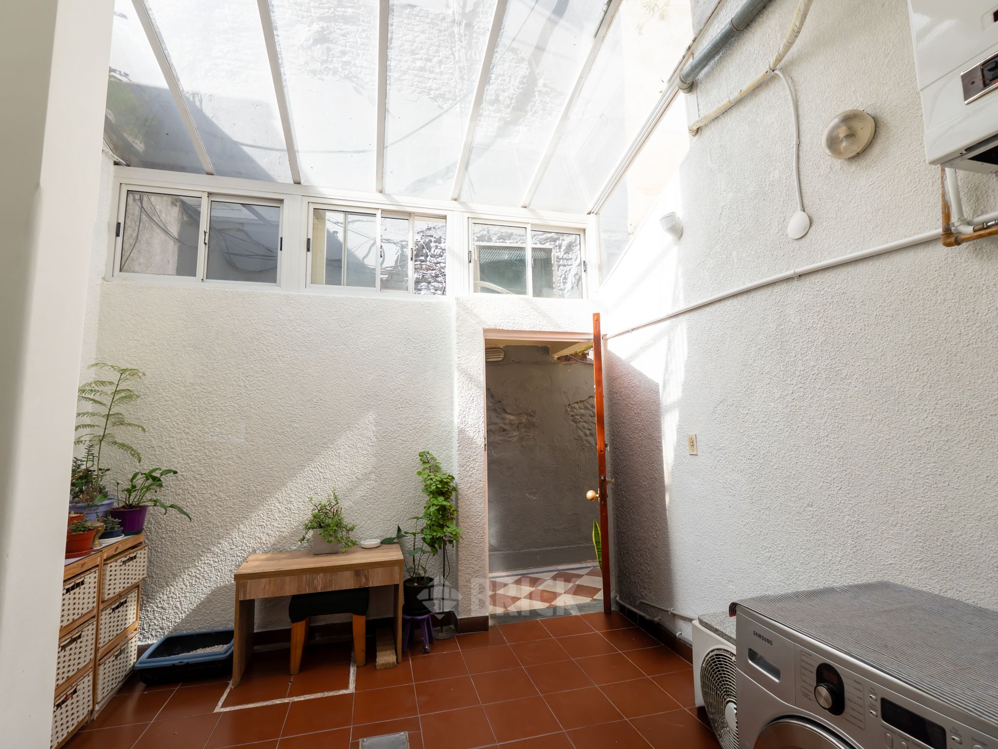 ALVAREZ THOMAS, AV. al 800 Piso PB 11