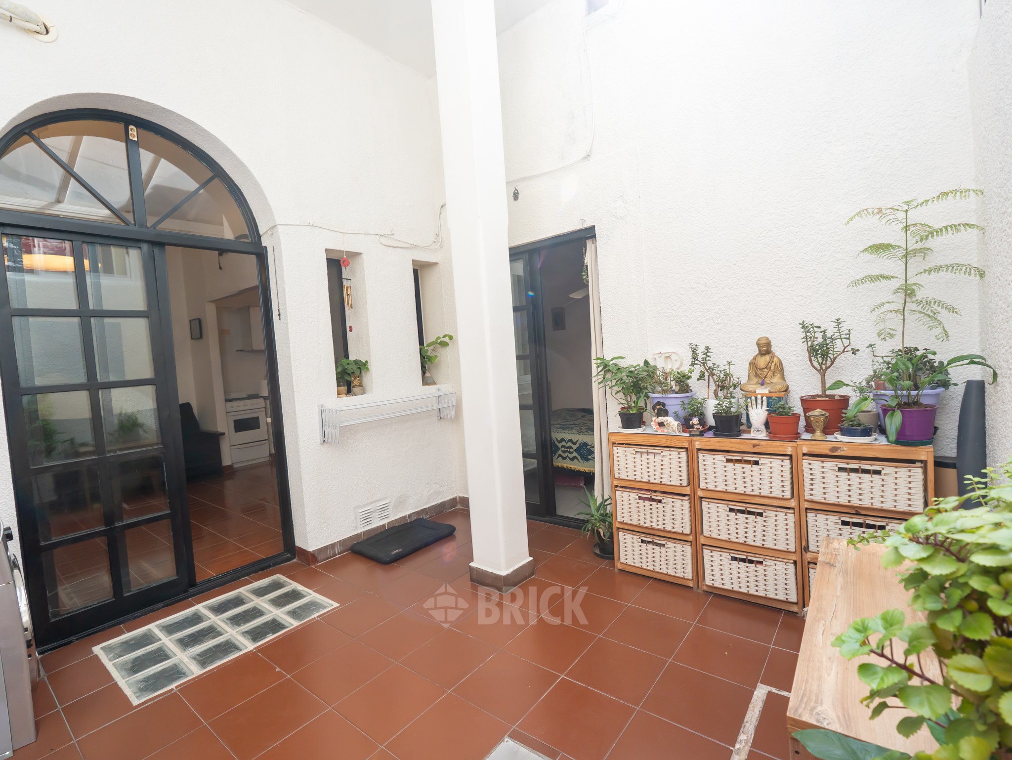 ALVAREZ THOMAS, AV. al 800 Piso PB 12