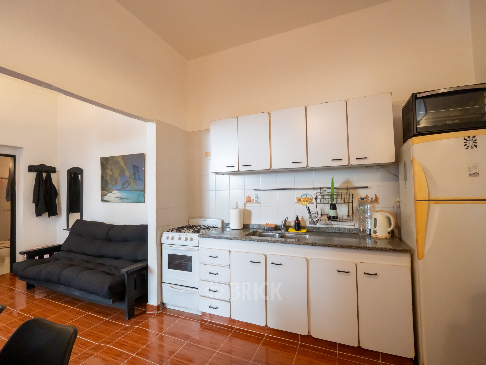 ALVAREZ THOMAS, AV. al 800 Piso PB 6