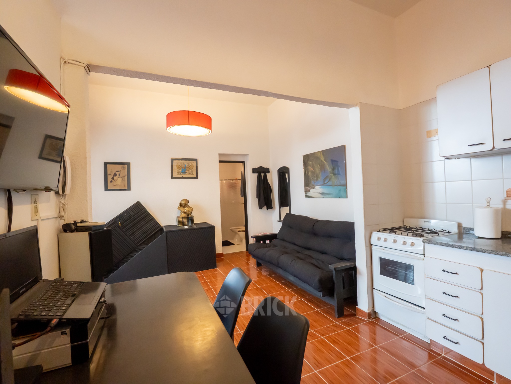 ALVAREZ THOMAS, AV. al 800 Piso PB 7