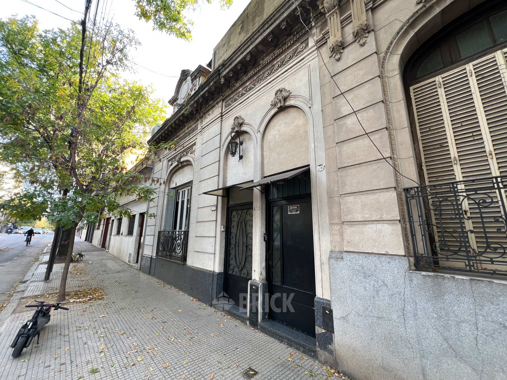 SARMIENTO, FRAGATA al 1100 Piso PB 26