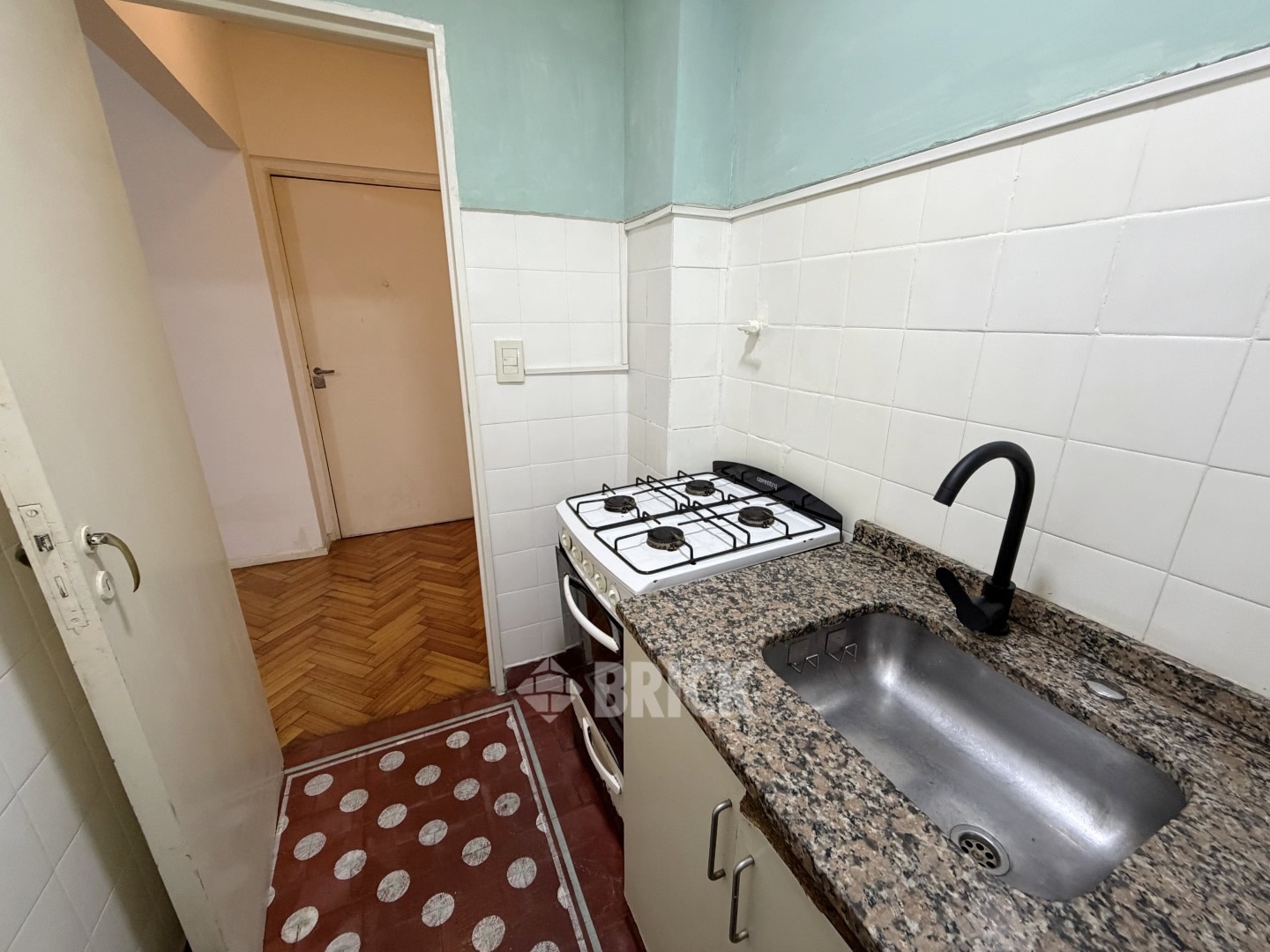 SUIPACHA al 700 Piso 4 13