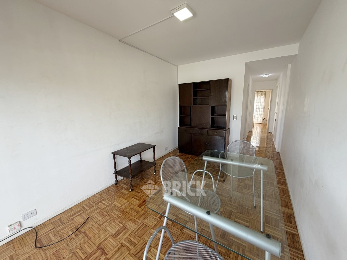 ALVEAR, MARCELO T. DE al 1900 Piso 11 6