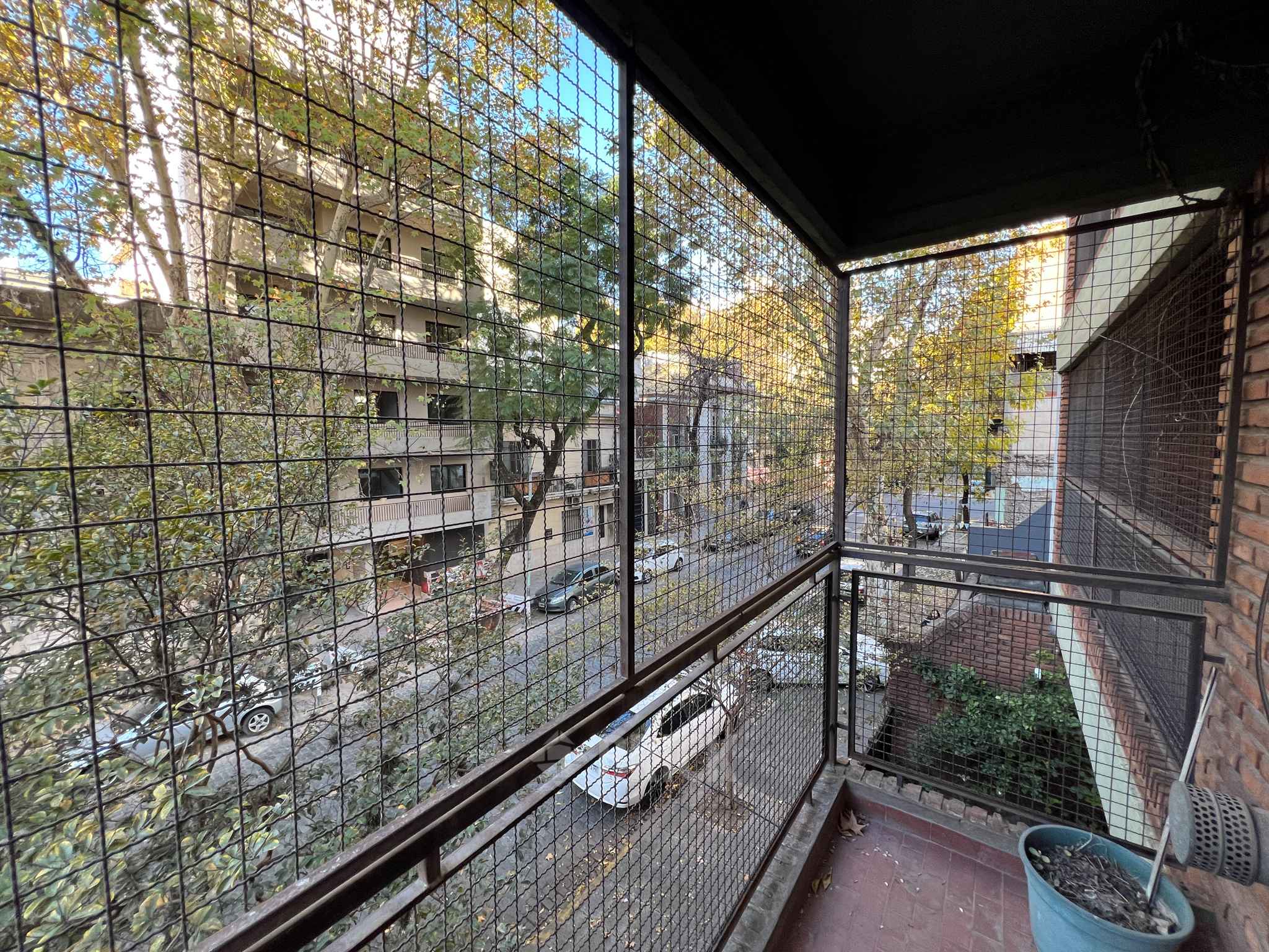 REPETTO, NICOLAS al 400 Piso 1° Y 2° 40