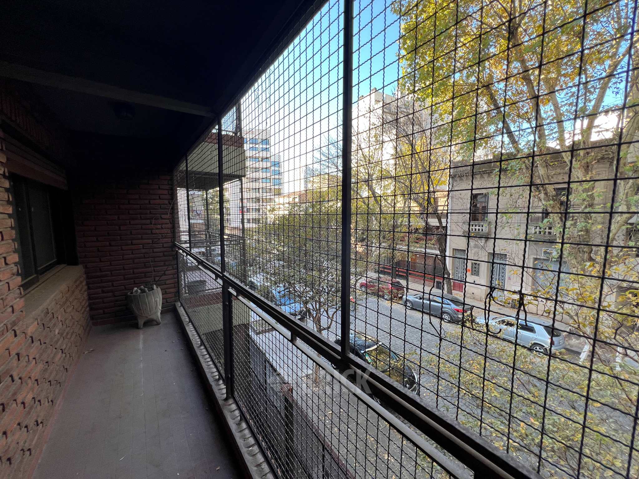 REPETTO, NICOLAS al 400 Piso 1° Y 2° 46