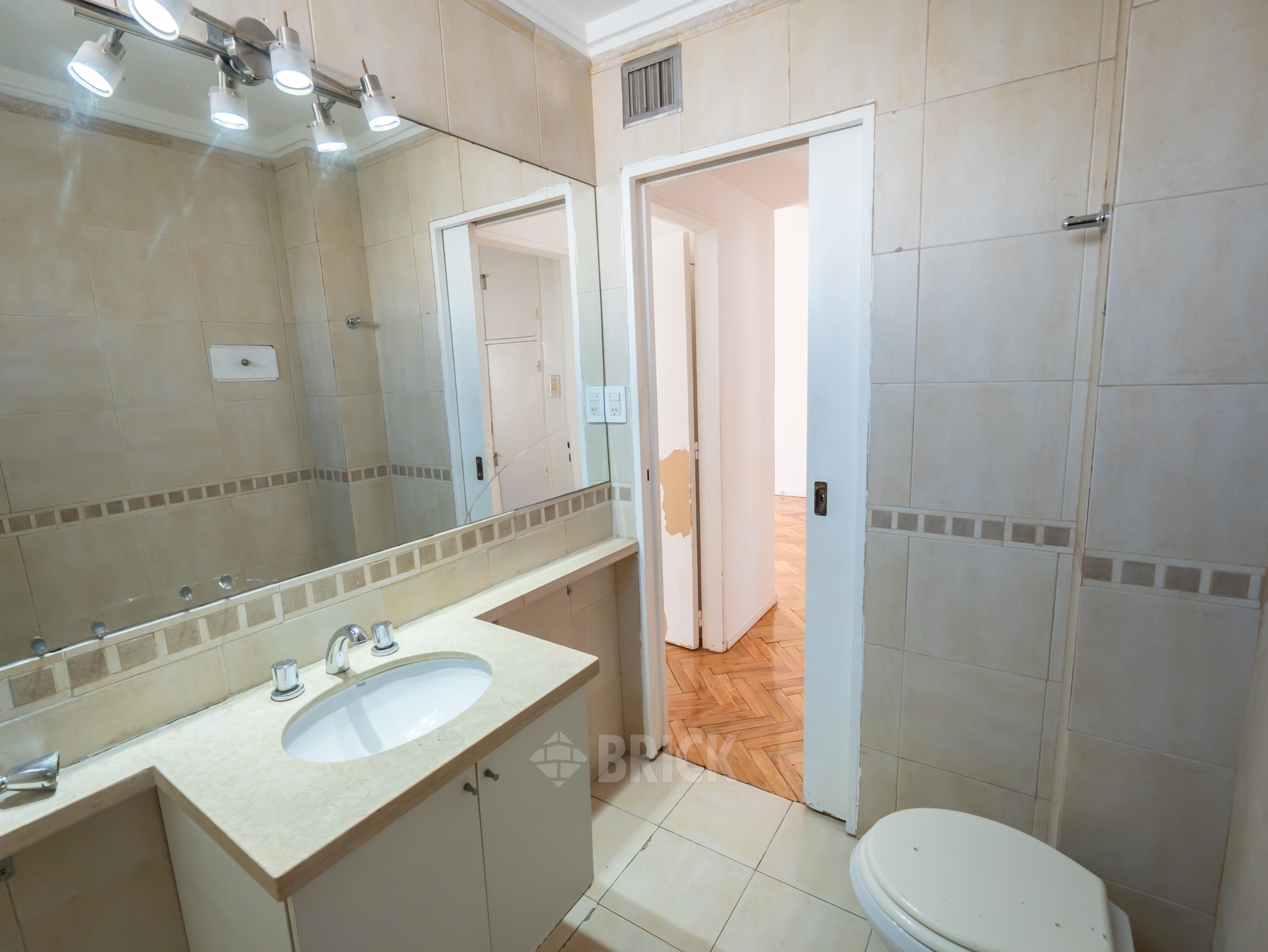 DARREGUEYRA al 2300 Piso 5 15