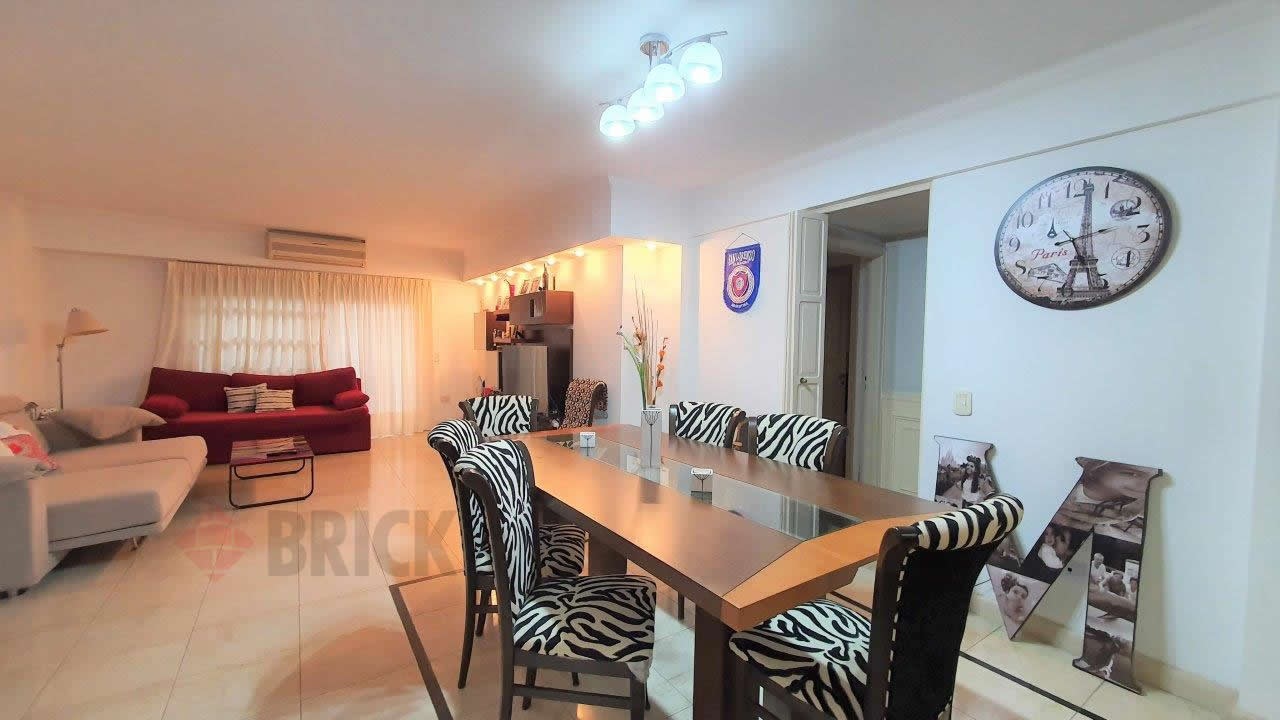 PUEYRREDON, AV. al 1300 Piso 9 1