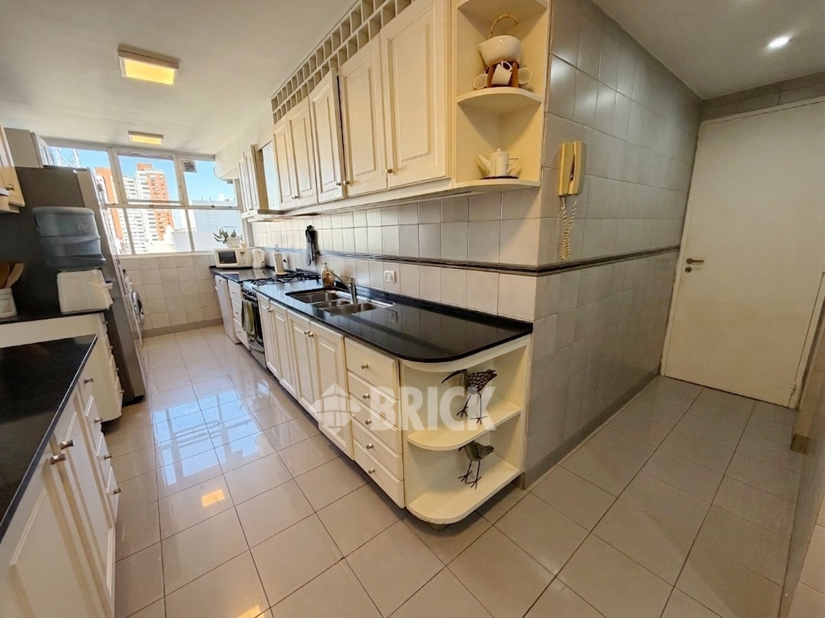 ECHEVERRIA al 2200 Piso 13 40