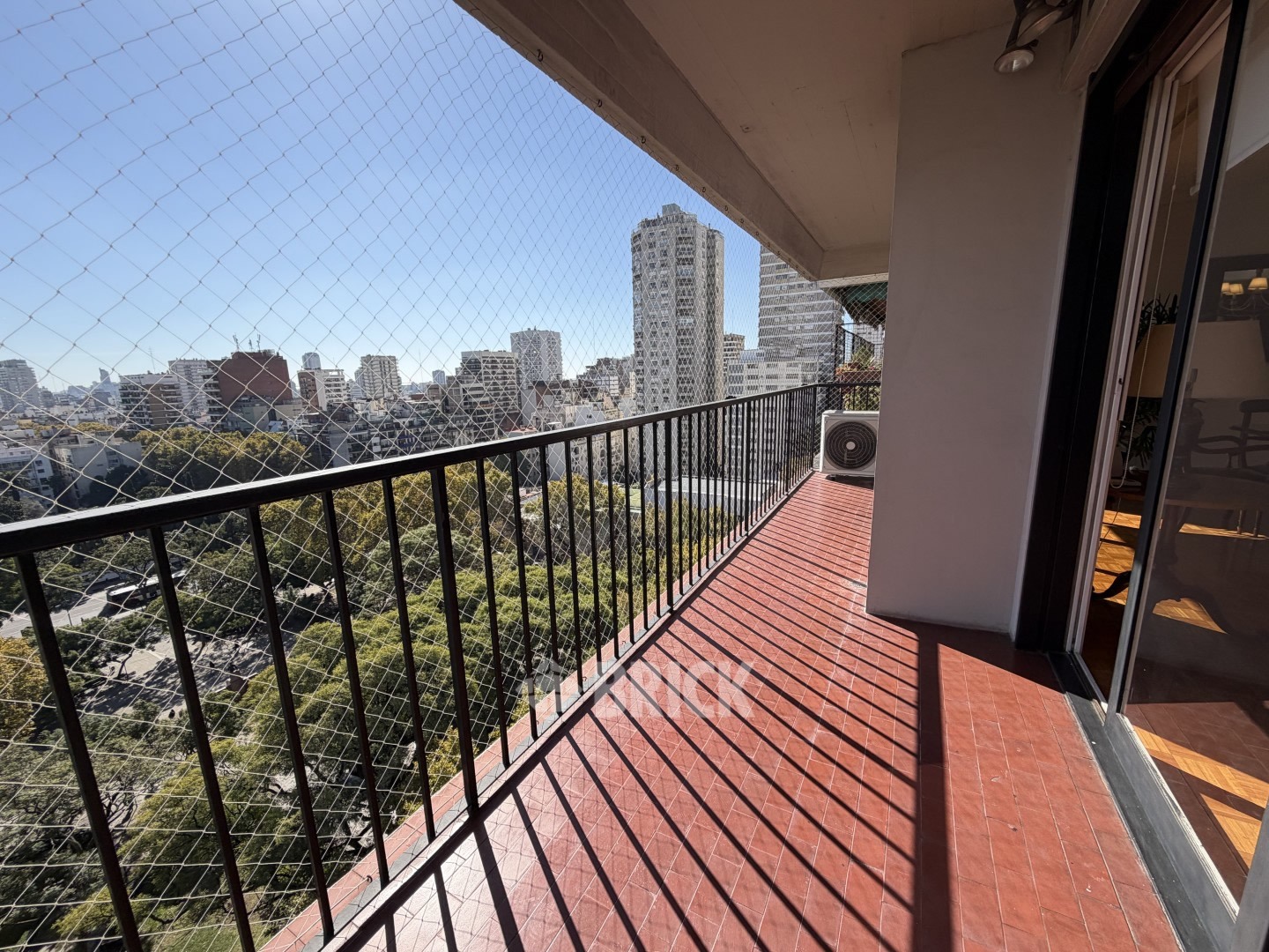ECHEVERRIA al 2200 Piso 13 10