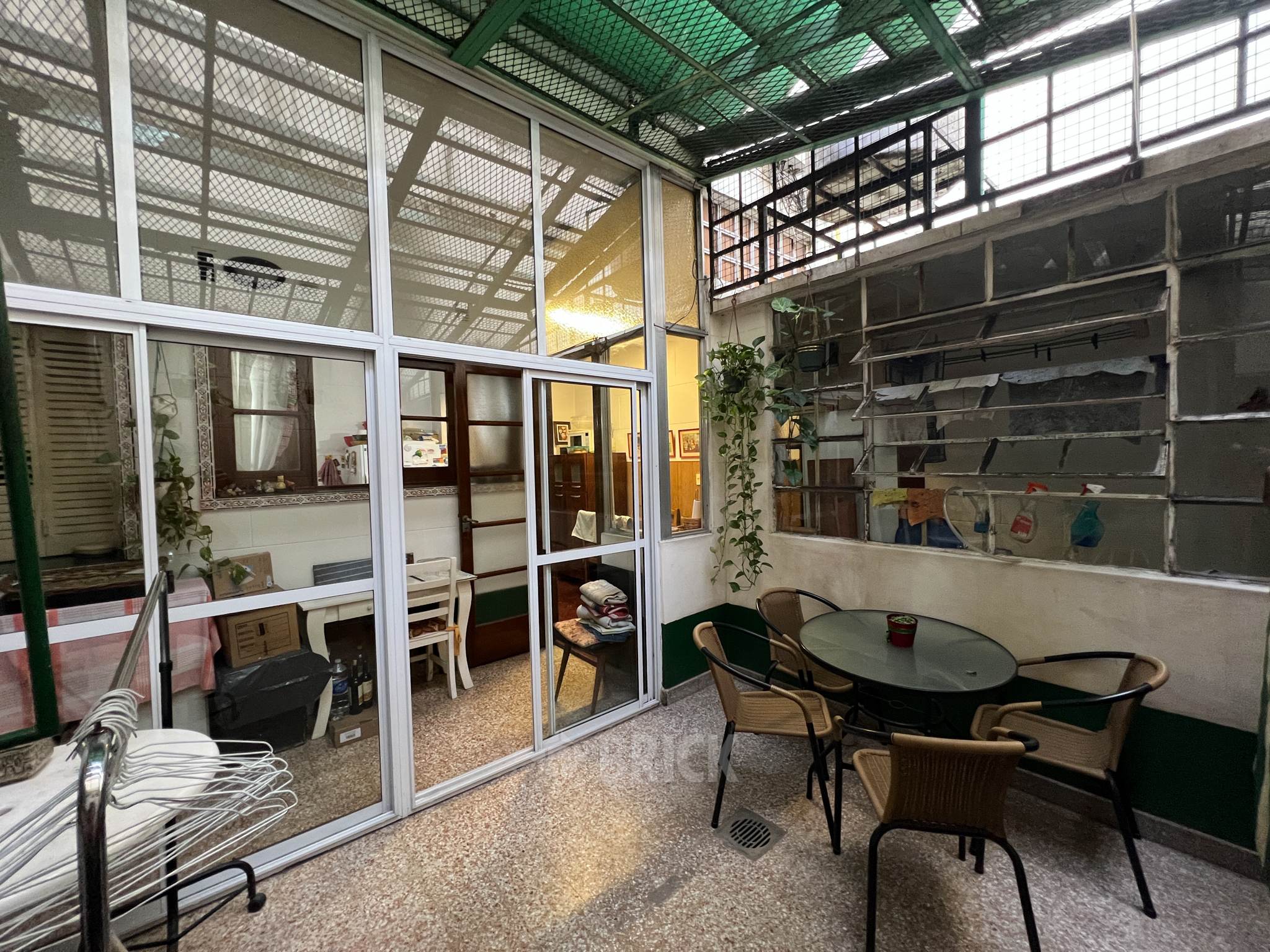 ALBERDI, JUAN B., AV. al 2800 Piso PB 18