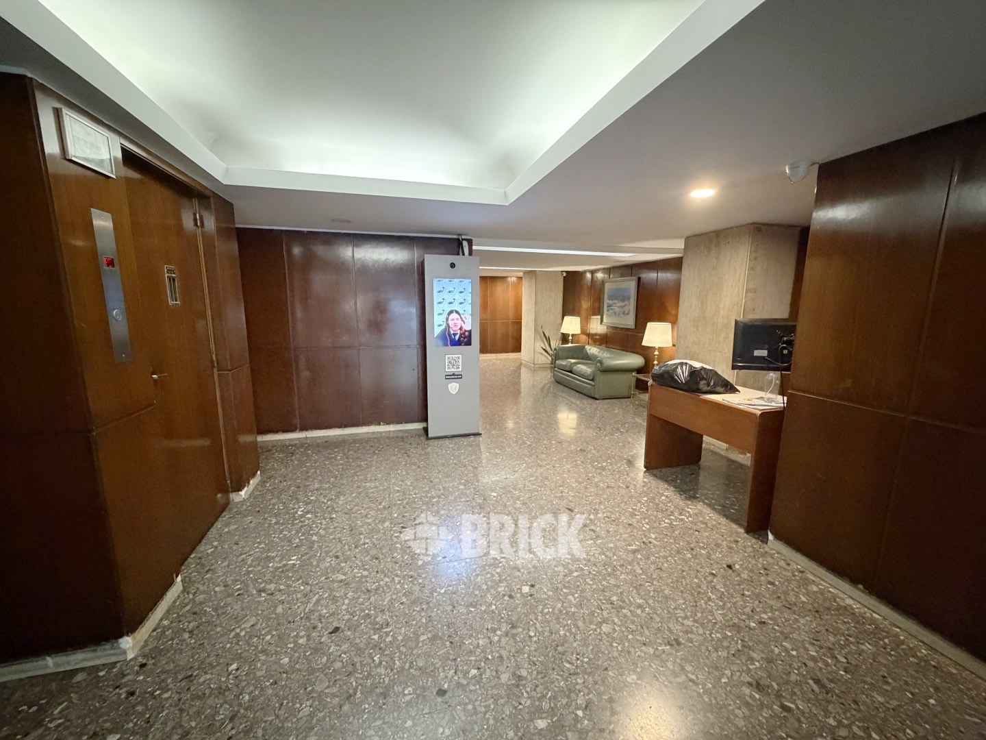 O'HIGGINS al 1700 Piso 2 42