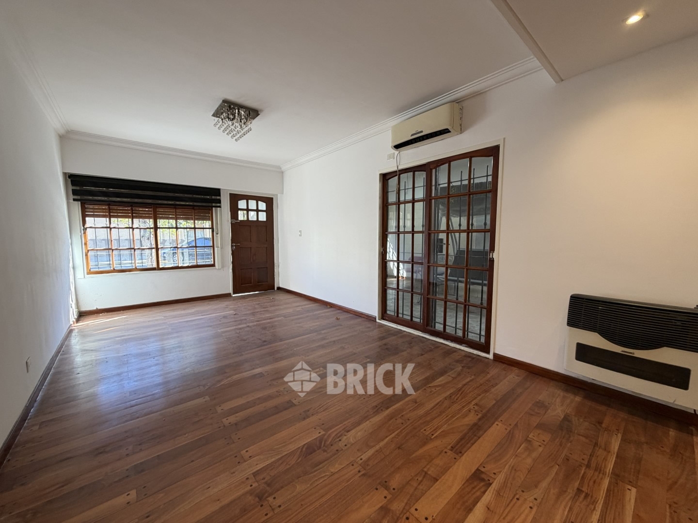 ACASSUSO al 5500 Piso PB 1