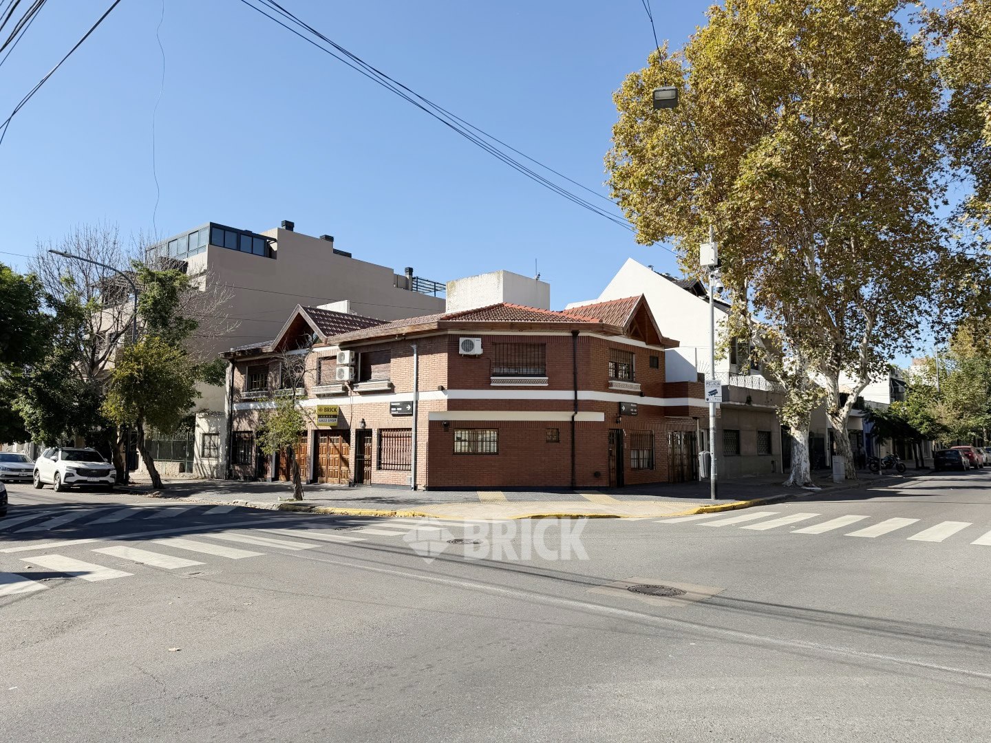 ACASSUSO al 5500 Piso PB 36