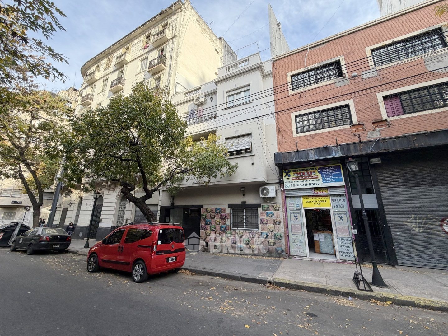 GOMEZ, VALENTIN al 3100 Piso 2 27