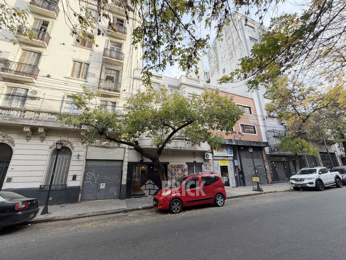 GOMEZ, VALENTIN al 3100 Piso 2 28