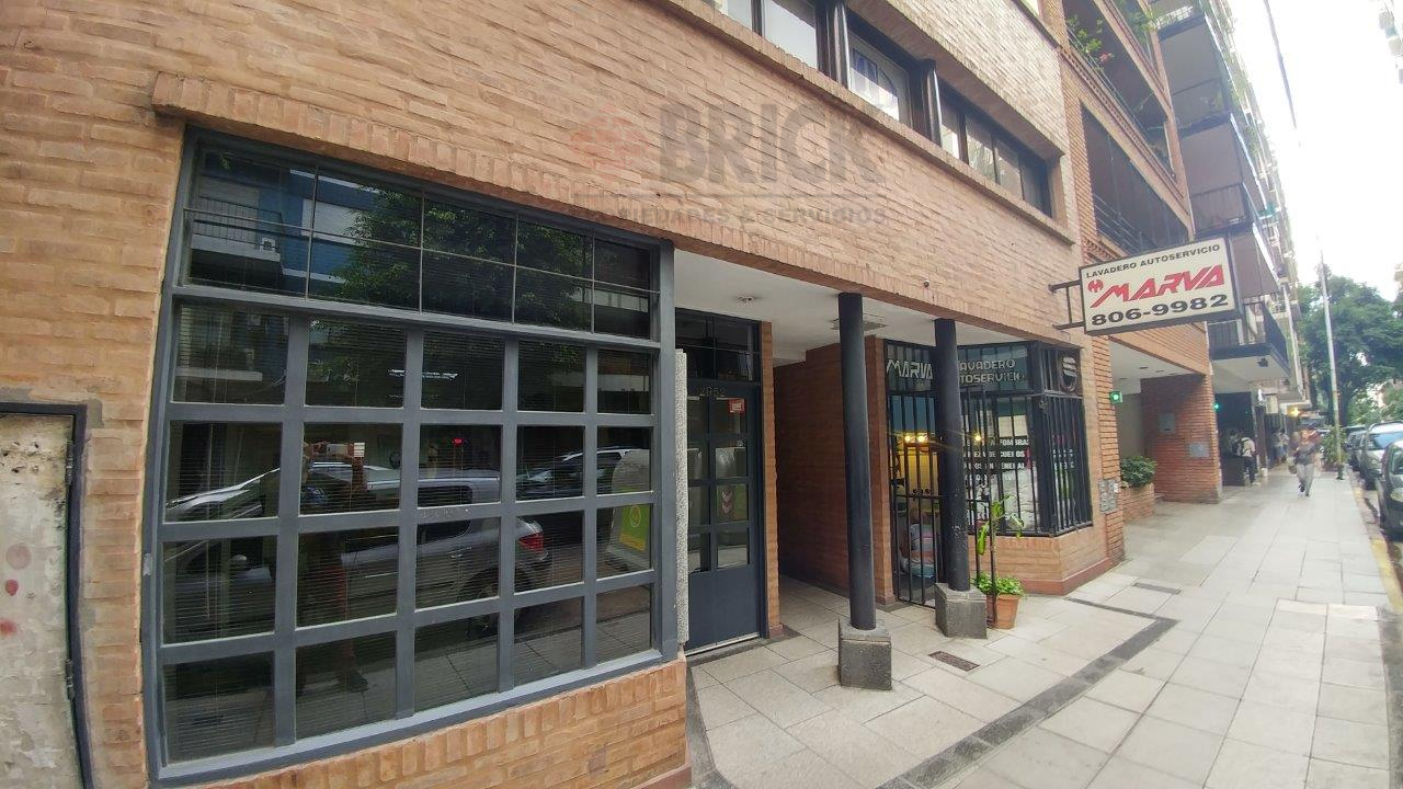 PACHECO DE MELO al 2900 Piso 1 11