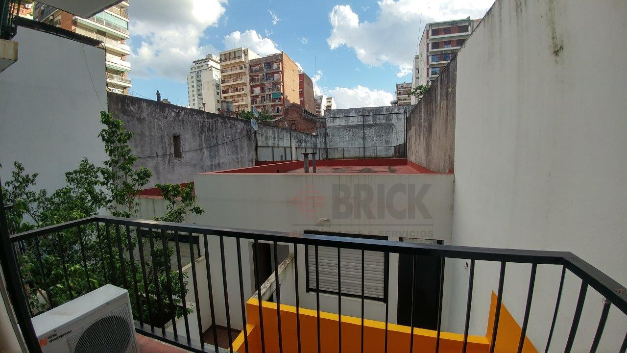 PACHECO DE MELO al 2900 Piso 1 5