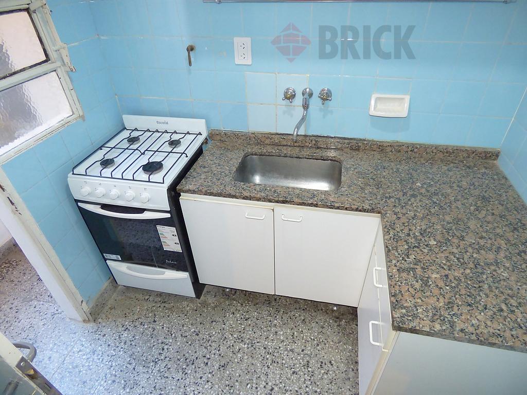 RIVADAVIA, AV. al 6100 Piso 2 15