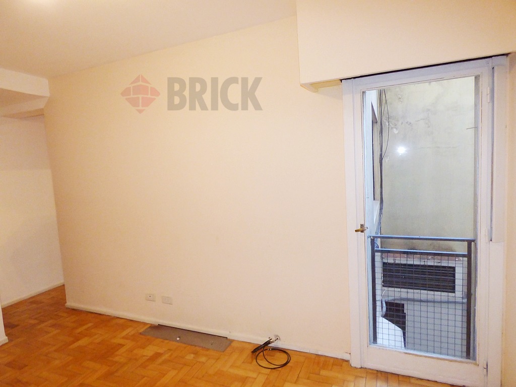 RIVADAVIA, AV. al 6100 Piso 2 6