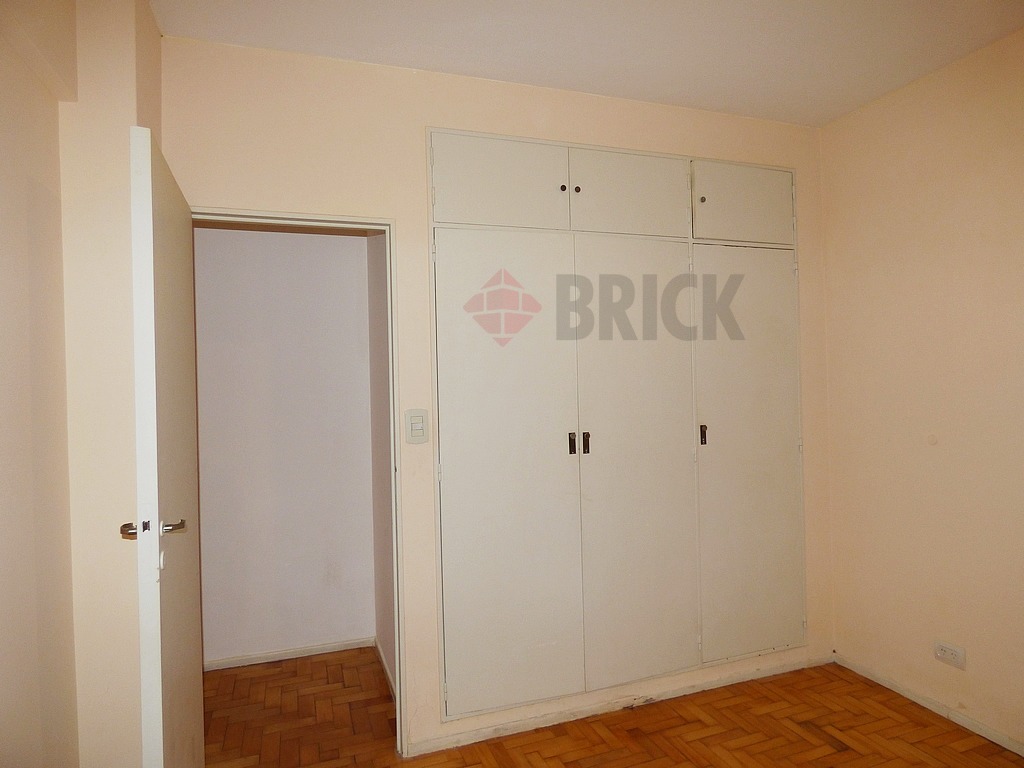 RIVADAVIA, AV. al 6100 Piso 2 10