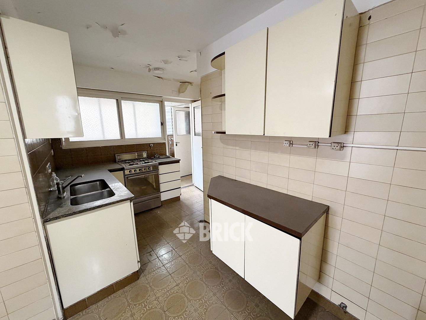 MONTES DE OCA, AV. al 1100 Piso 5 26