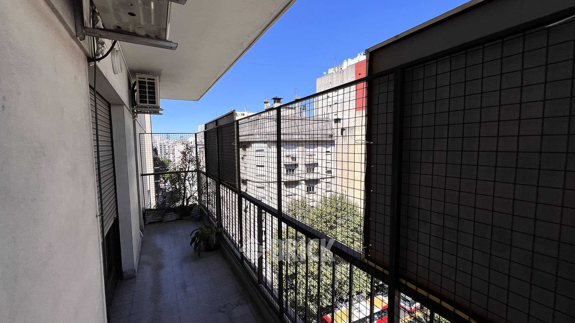 PUEYRREDON, AV. al 900 Piso 9 7