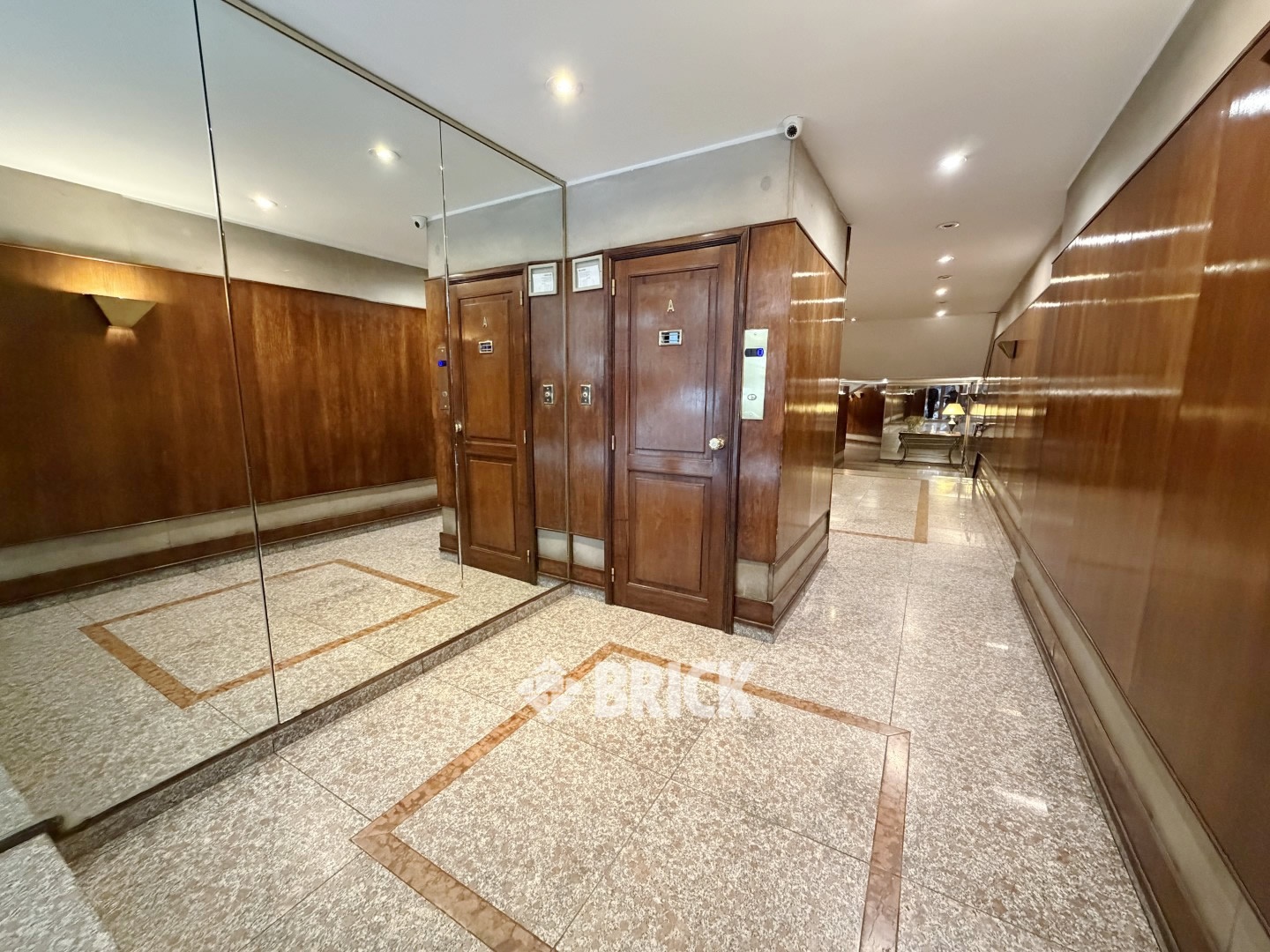 SEGUI, JUAN F. al 3500 Piso 8 20