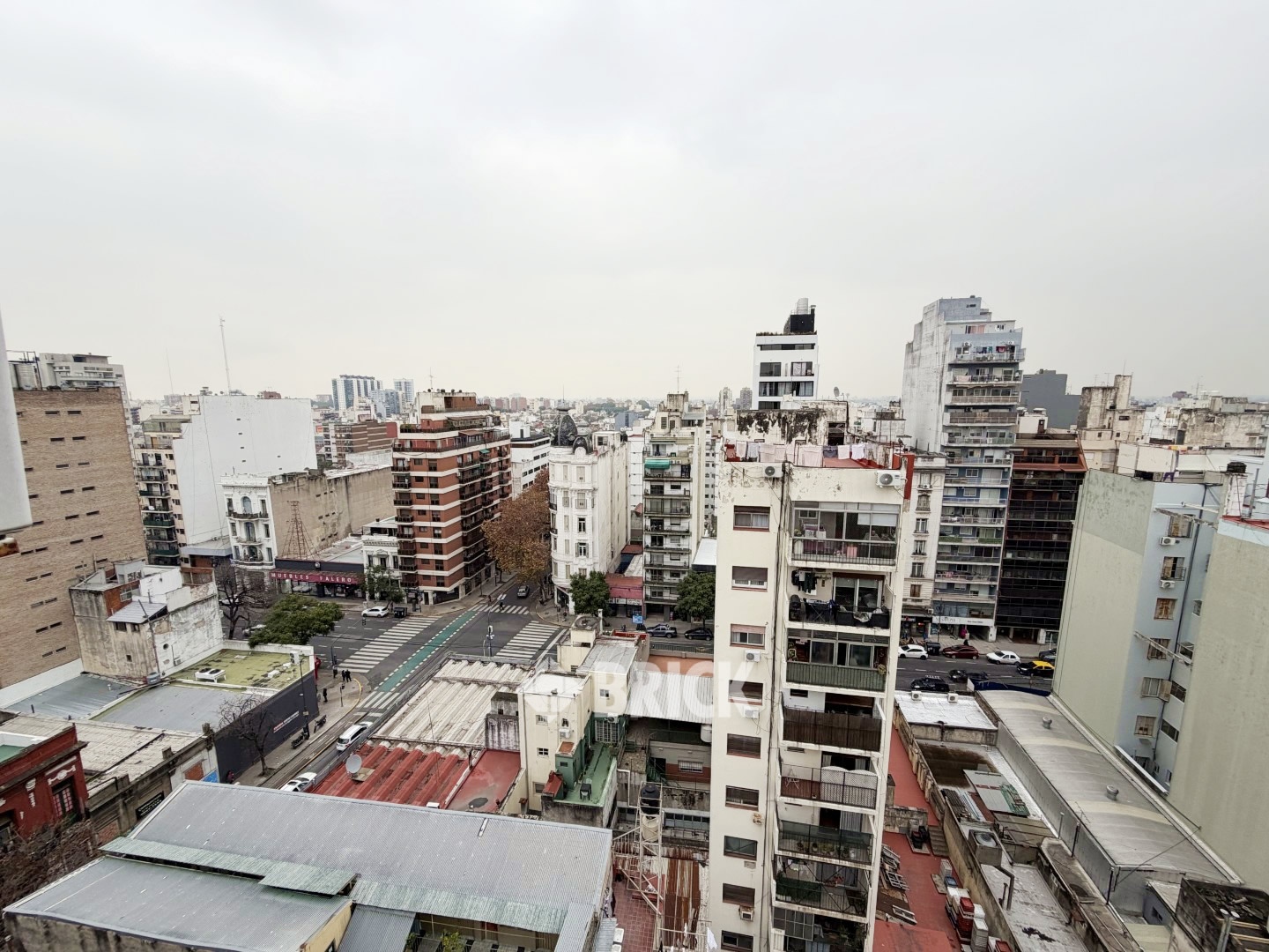 DEAN FUNES al 1100 Piso 12 20