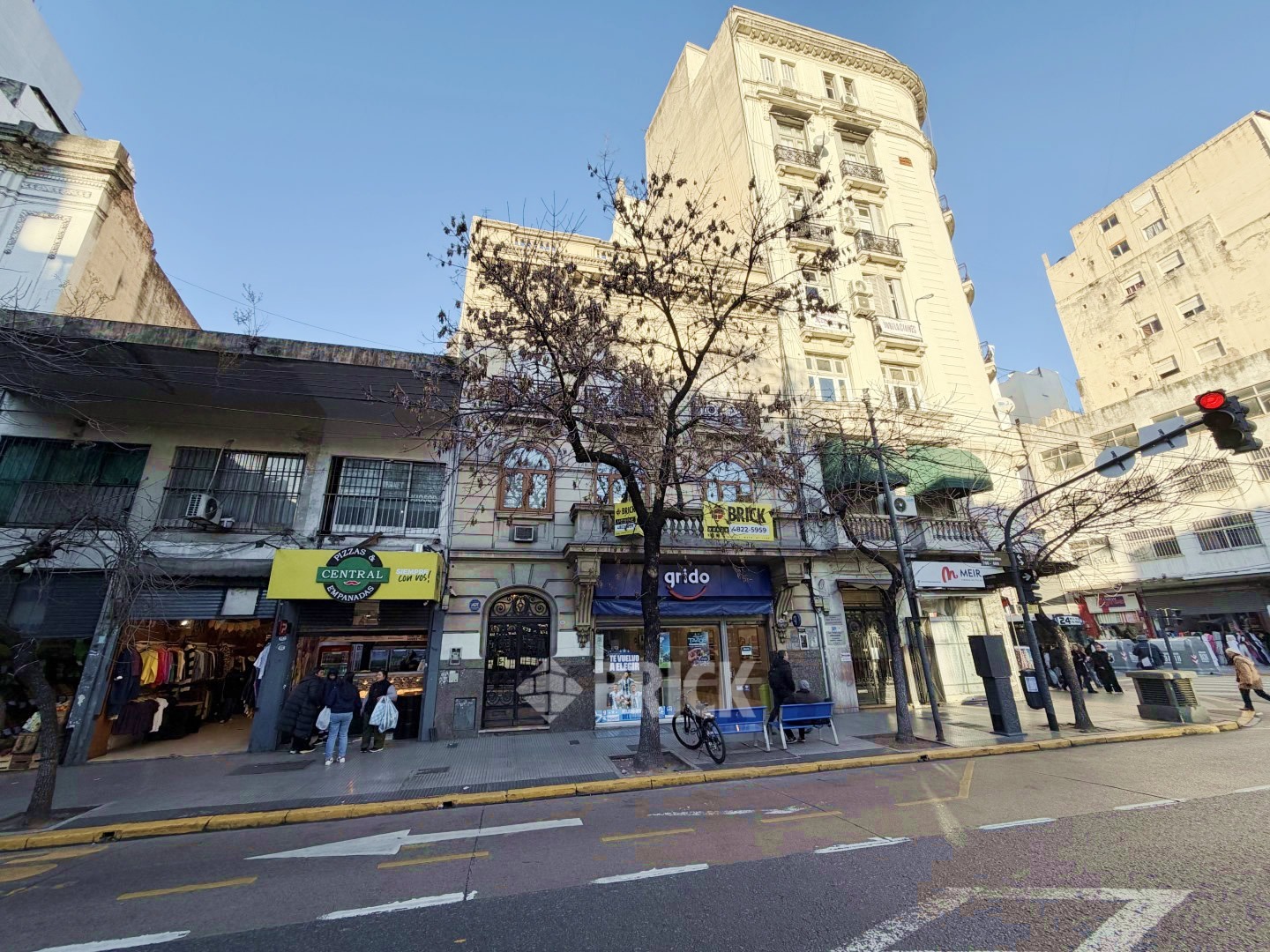 PUEYRREDON, AV. al 600 Piso 1 76