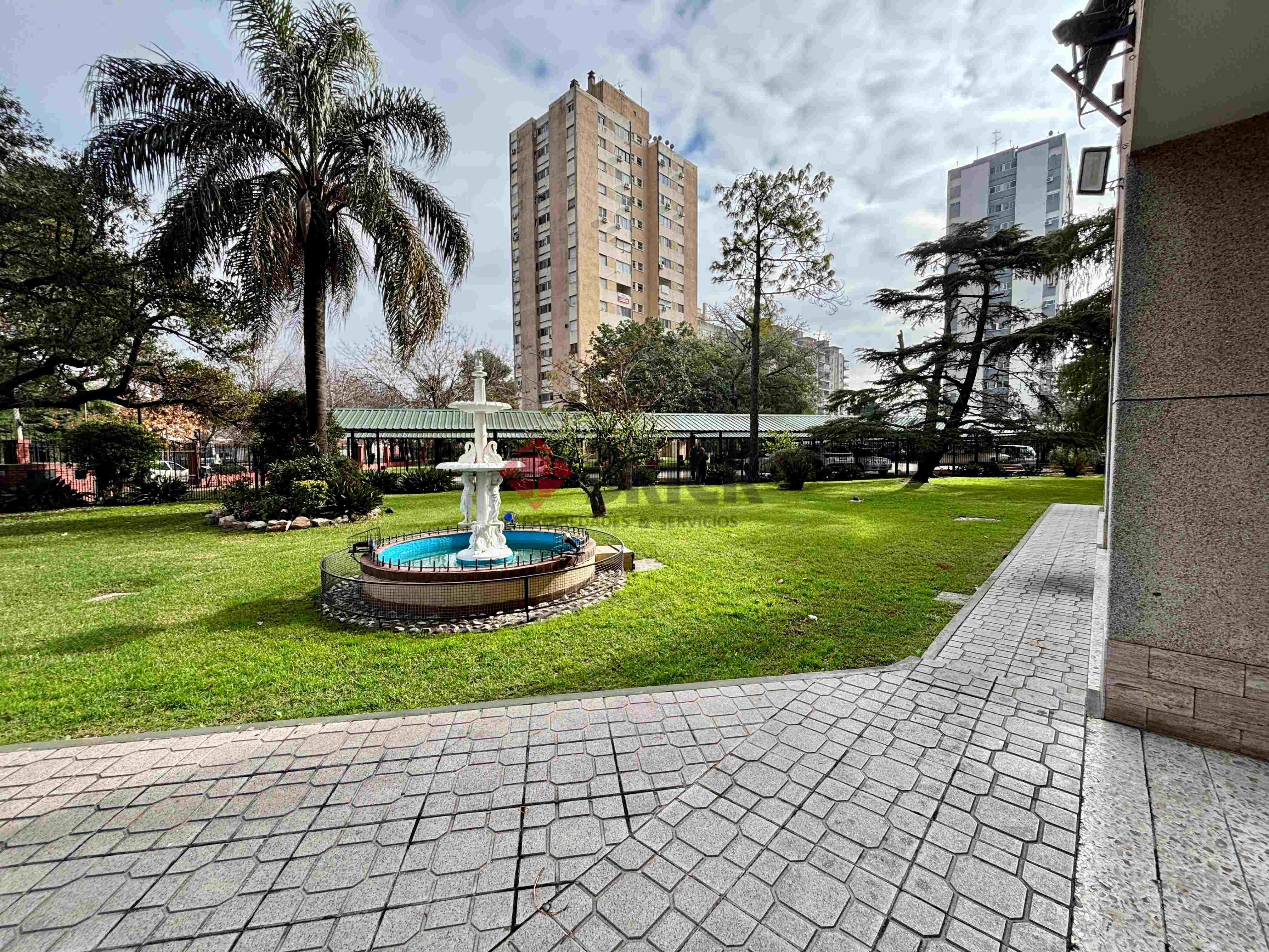 GENERAL PINTOS al 2900 Piso 14 28