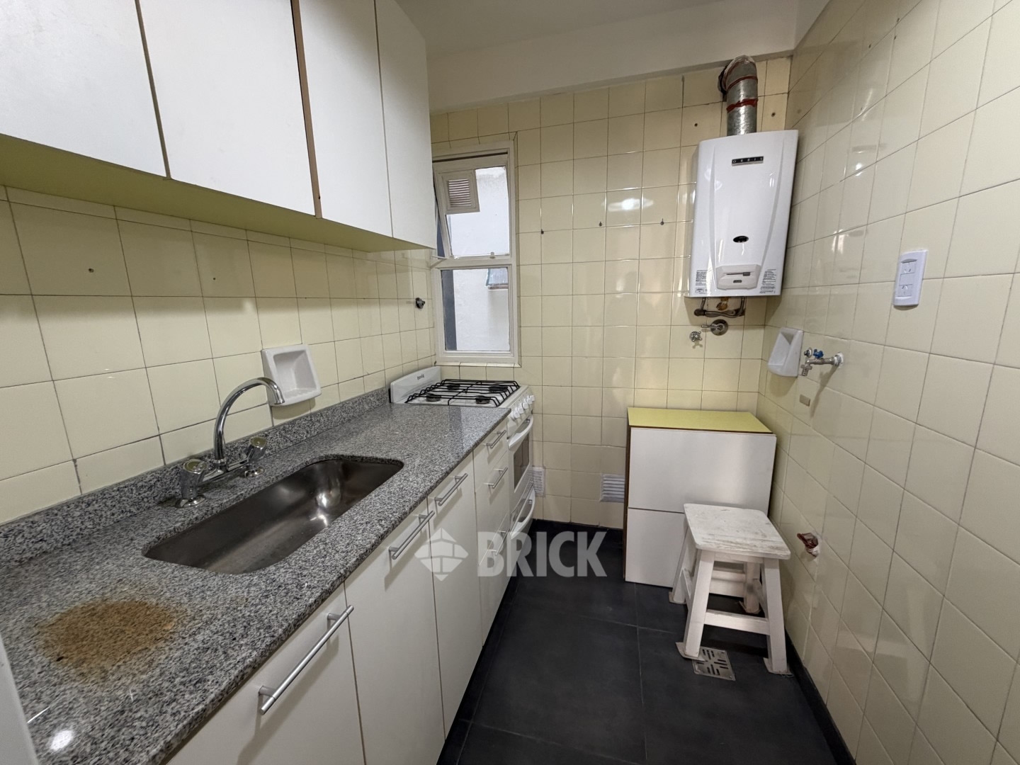 CHENAUT, AV. al 1700 Piso 8 21