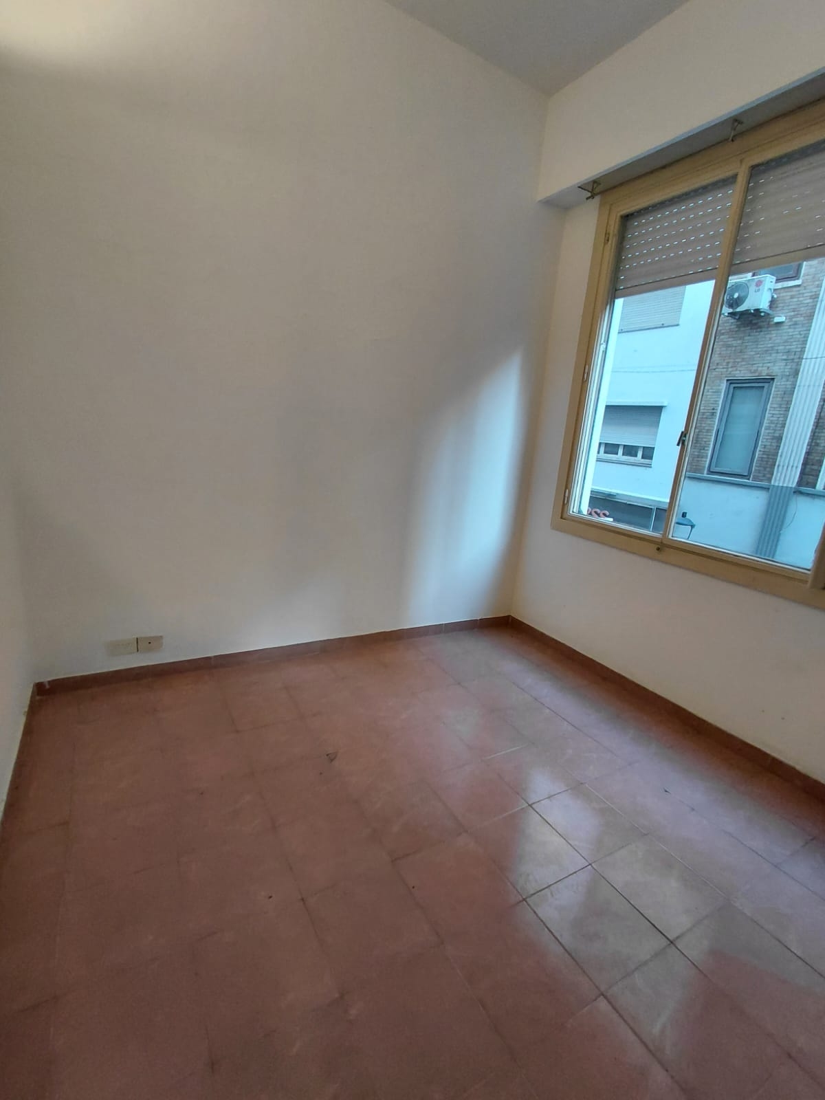 PARAGUAY al 500 Piso 1 7