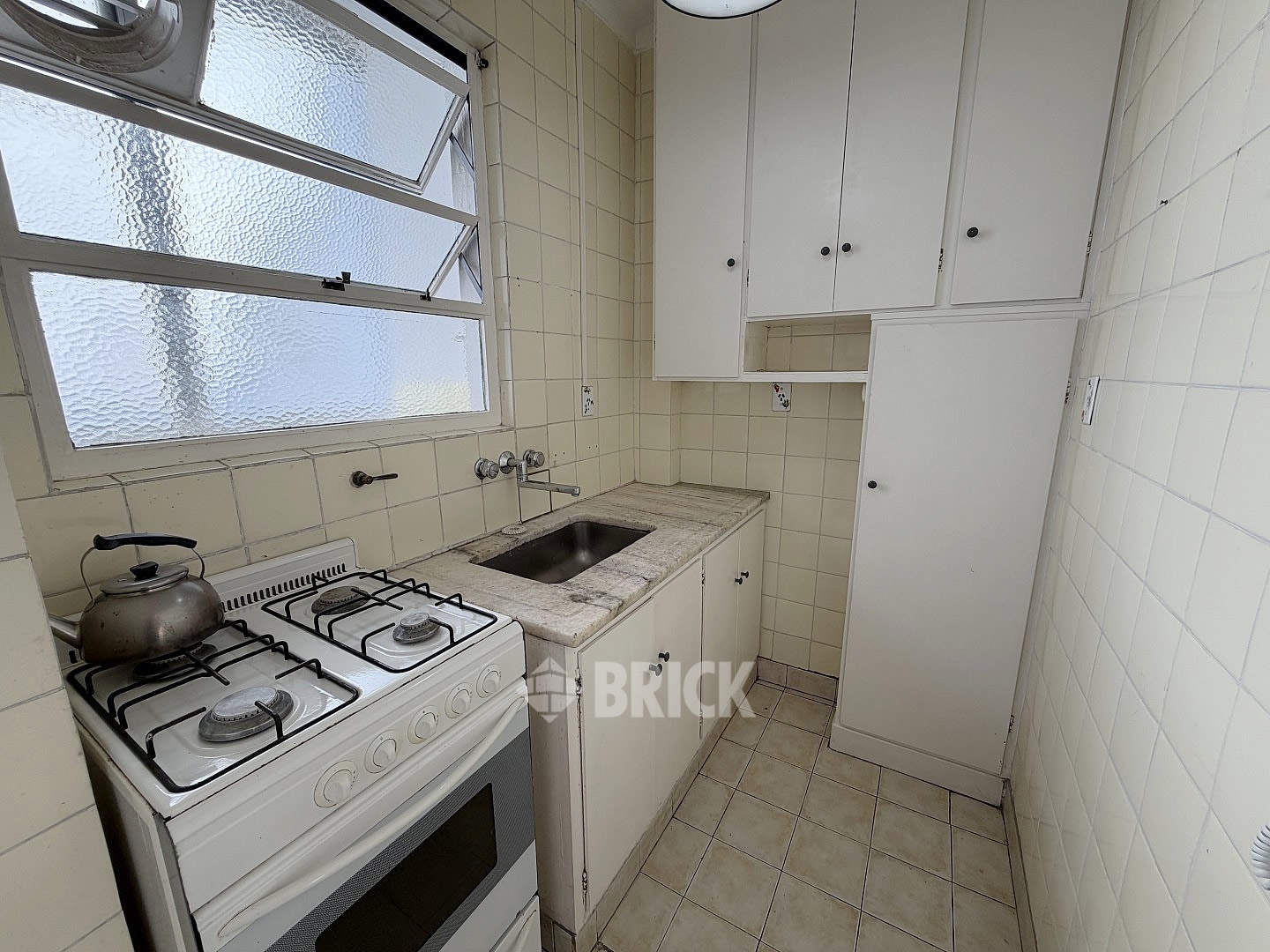 BILLINGHURST al 1700 Piso 10 18