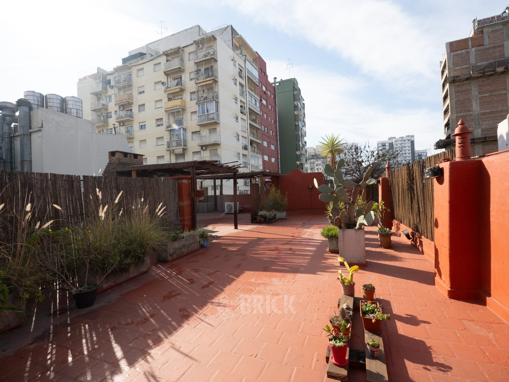 SAAVEDRA al 400 Piso 1 25