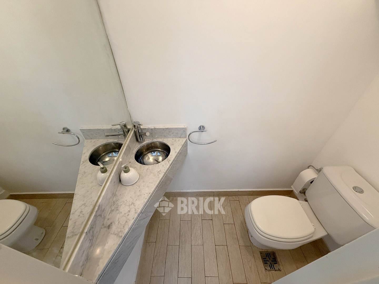 GARCIA, TEODORO al 2800 Piso 1 17