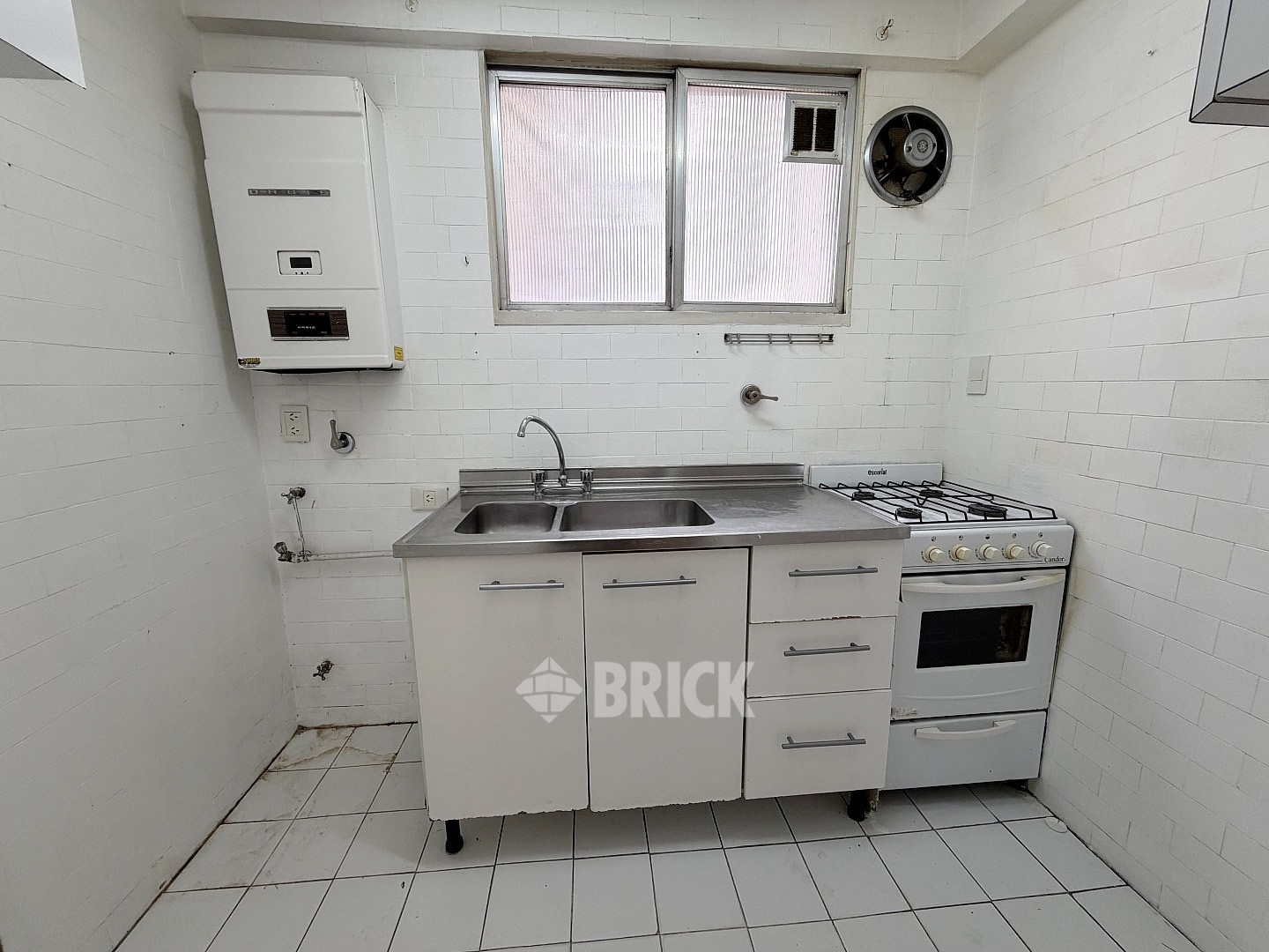 CHARCAS al 3100 Piso 8 21
