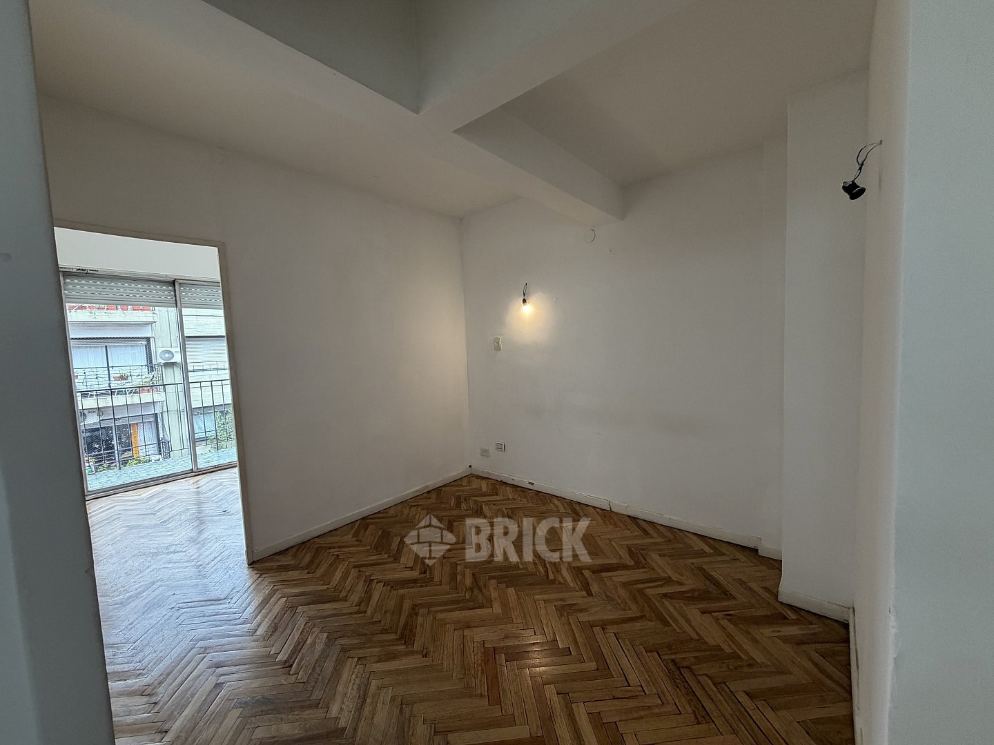 CHARCAS al 3100 Piso 8 6