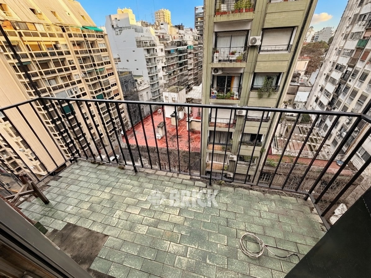 CHARCAS al 3100 Piso 8 9