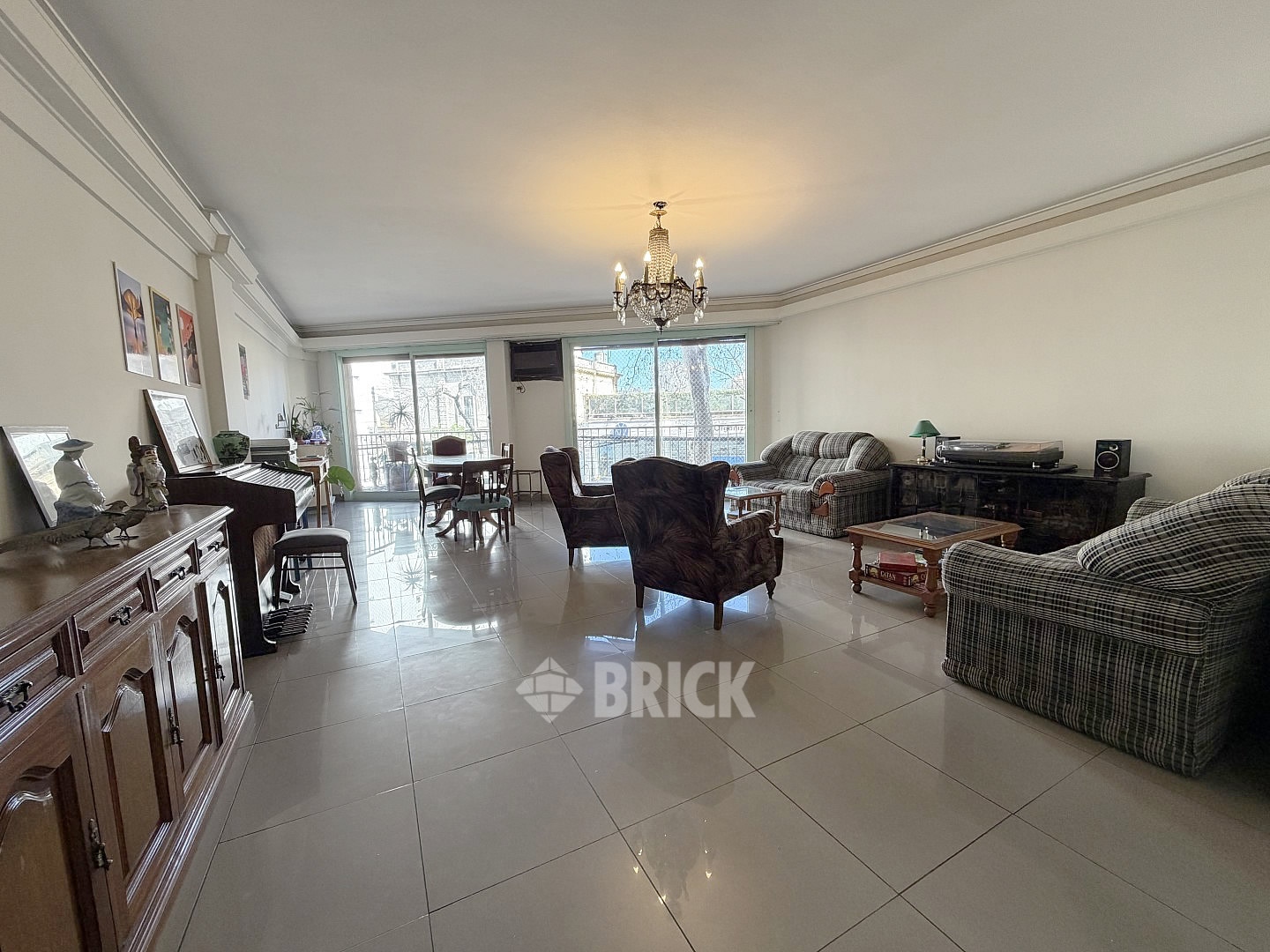 MONTES DE OCA, AV. al 400 Piso 2 1