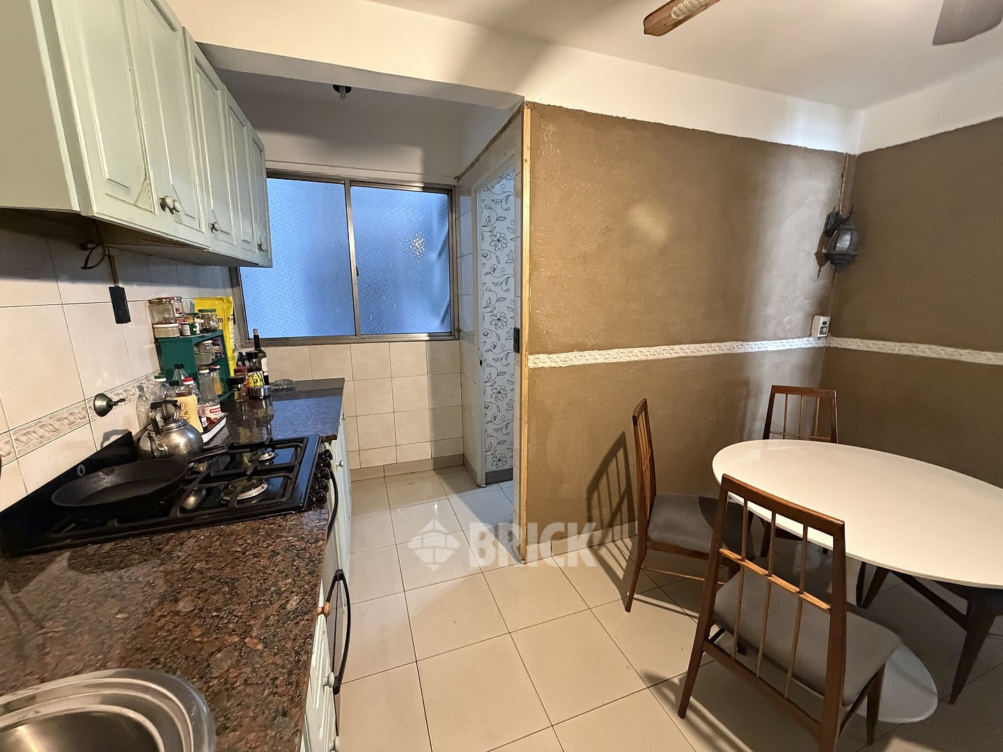 MONTES DE OCA, AV. al 400 Piso 2 23