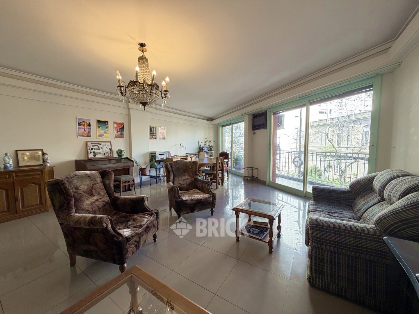 MONTES DE OCA, AV. al 400 Piso 2 3