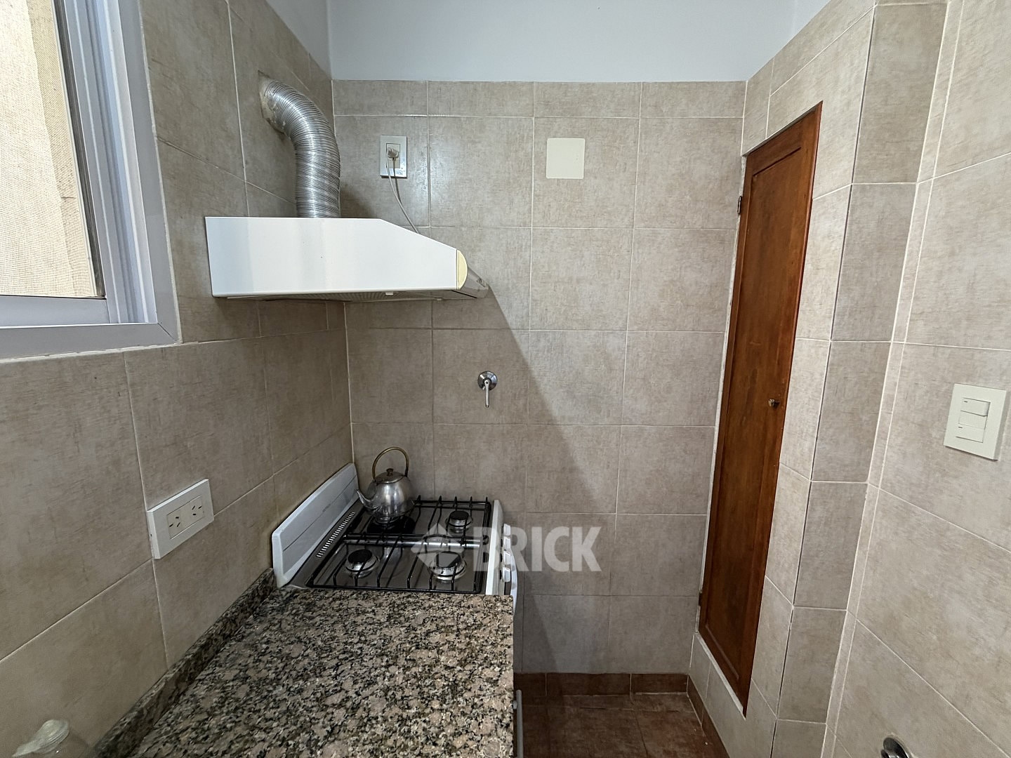 BELGRANO, AV. al 1800 Piso 3 9